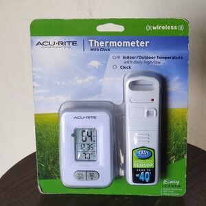AcuRite Wireless Indoor Outdoor Digital Temperature Thermometer Clock & Memory